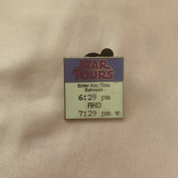 Disney Parks Vintage Star Tours Fastpass Pin - Picture 1 of 1